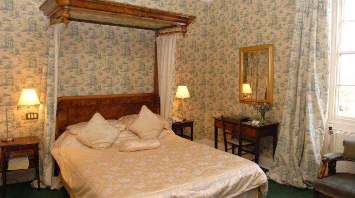 Londonderry Arms Hotel Carnlough Exterior foto