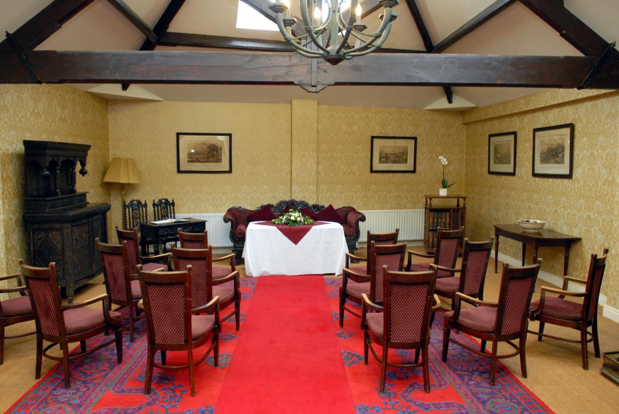 Londonderry Arms Hotel Carnlough Exterior foto